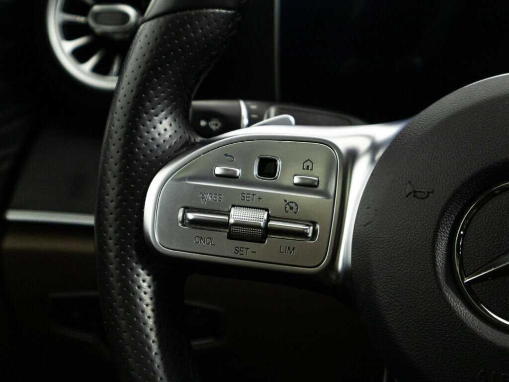 Mercedes-Benz E-Класс 2019 года с пробегом. Фото: #23