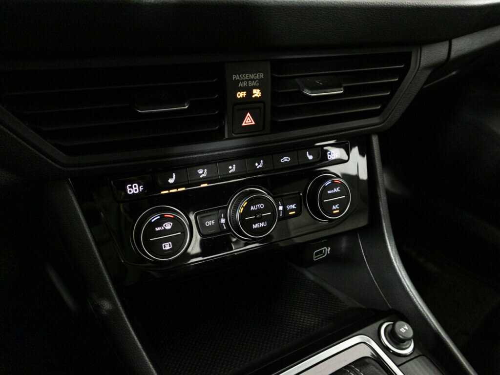 Volkswagen Jetta 2018 года с пробегом. Фото: #16