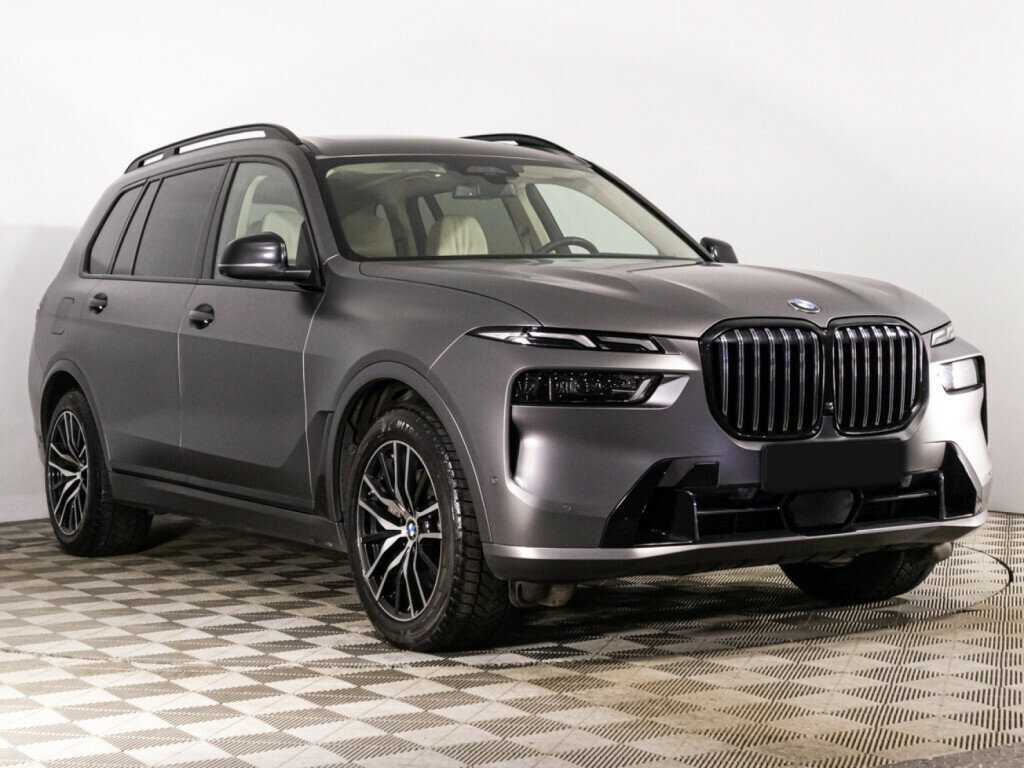 BMW X7 2022 года с пробегом. Фото: #2