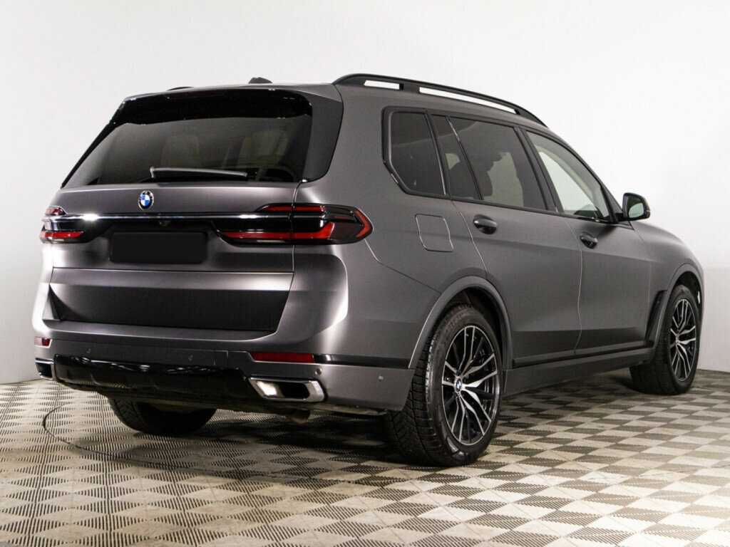BMW X7 2022 года с пробегом. Фото: #3