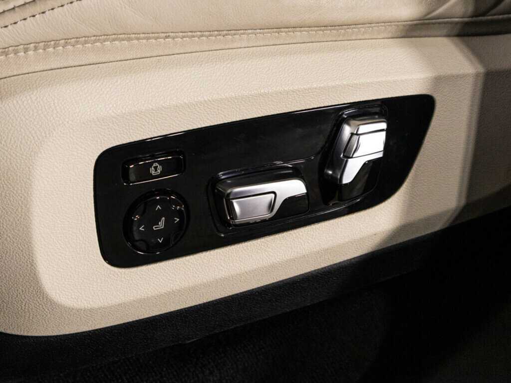 BMW X7 2022 года с пробегом. Фото: #18