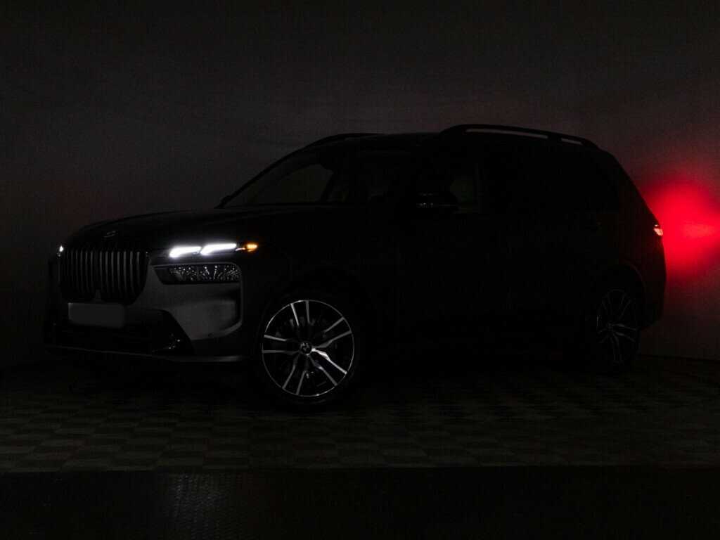 BMW X7 2022 года с пробегом. Фото: #29