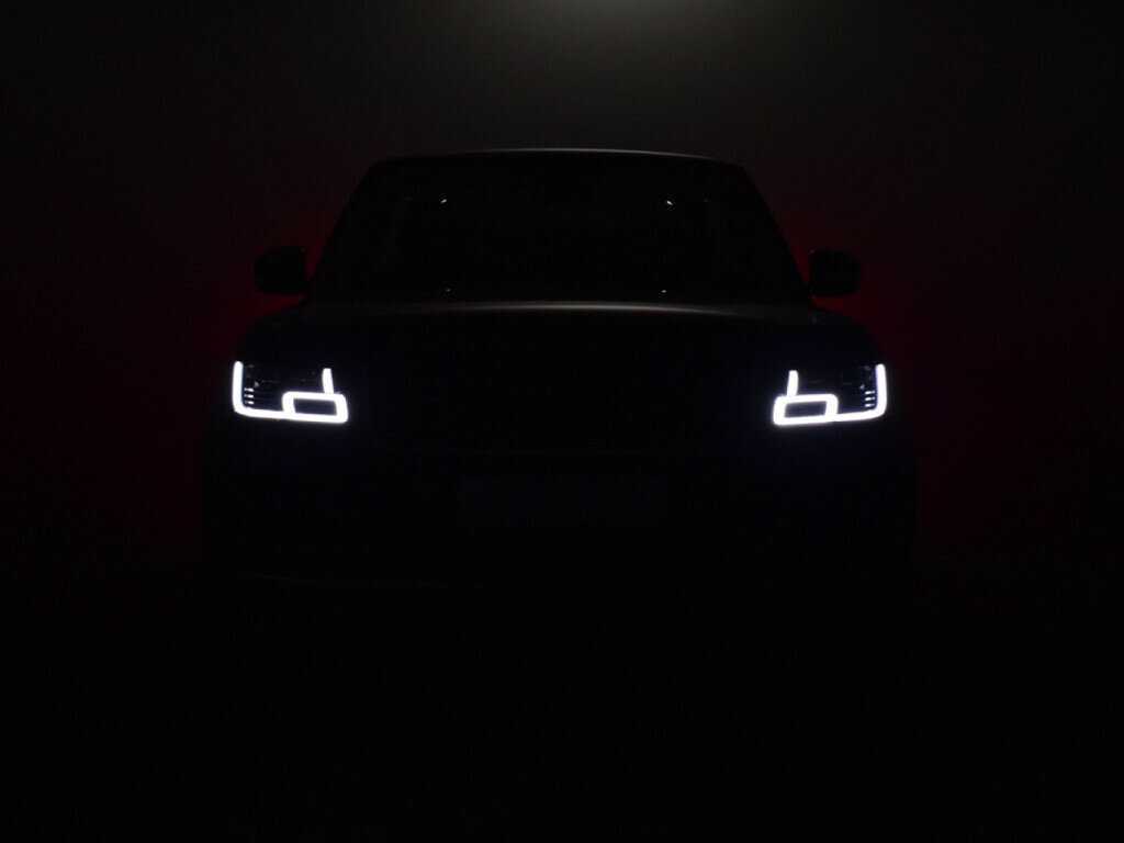 Land Rover Range Rover 2021 года с пробегом. Фото: #3