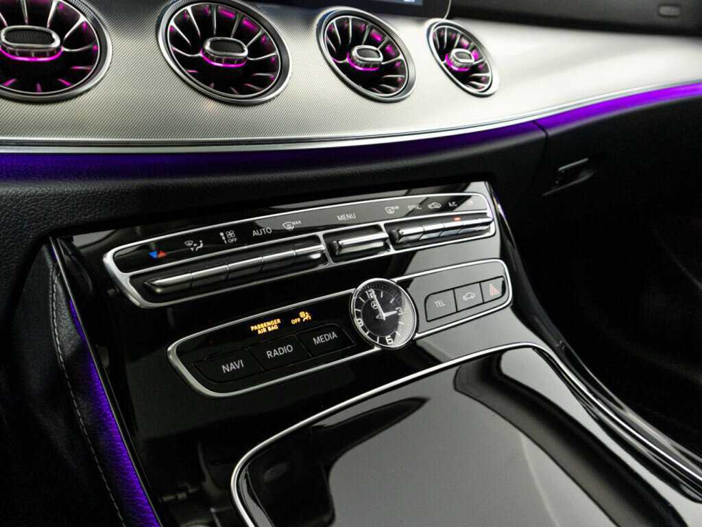 Mercedes-Benz E-Класс 2020 года с пробегом. Фото: #16