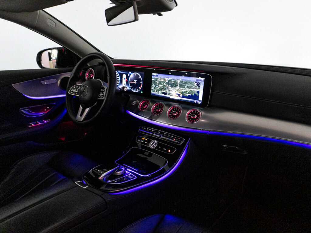 Mercedes-Benz E-Класс 2020 года с пробегом. Фото: #21