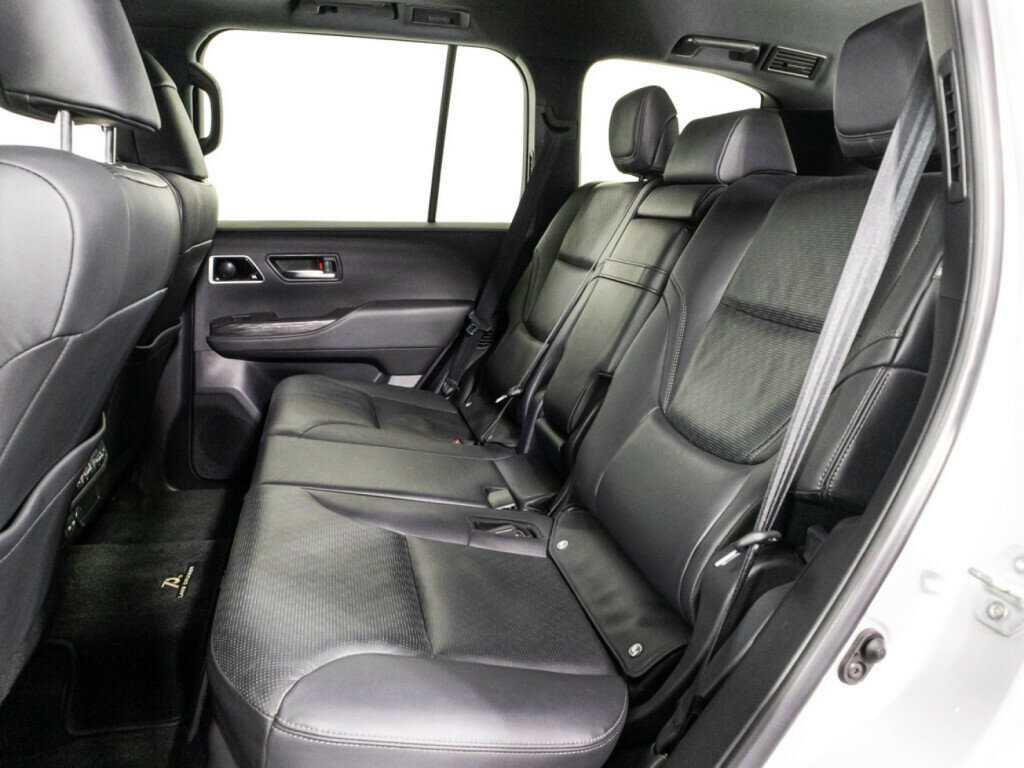 Toyota Land Cruiser 2021 года с пробегом. Фото: #9