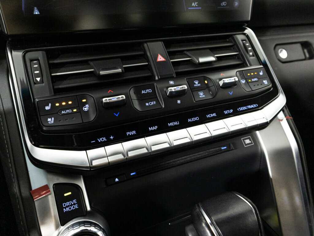Toyota Land Cruiser 2021 года с пробегом. Фото: #17