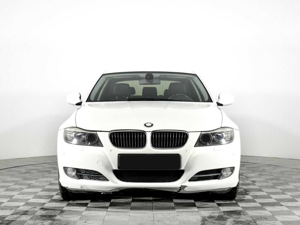 BMW 3 серии 2009 года с пробегом. Фото: #1