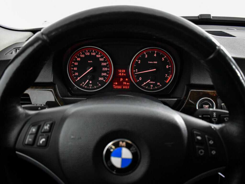 BMW 3 серии 2009 года с пробегом. Фото: #17