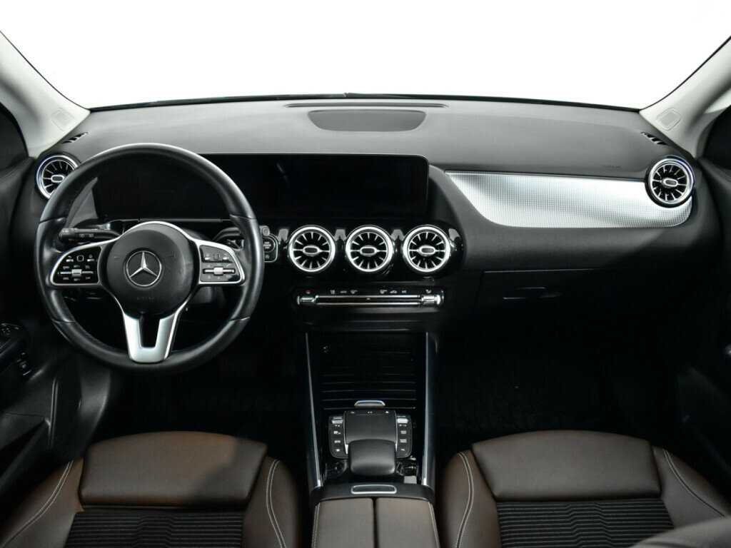 Mercedes-Benz GLA 2020 года с пробегом. Фото: #11