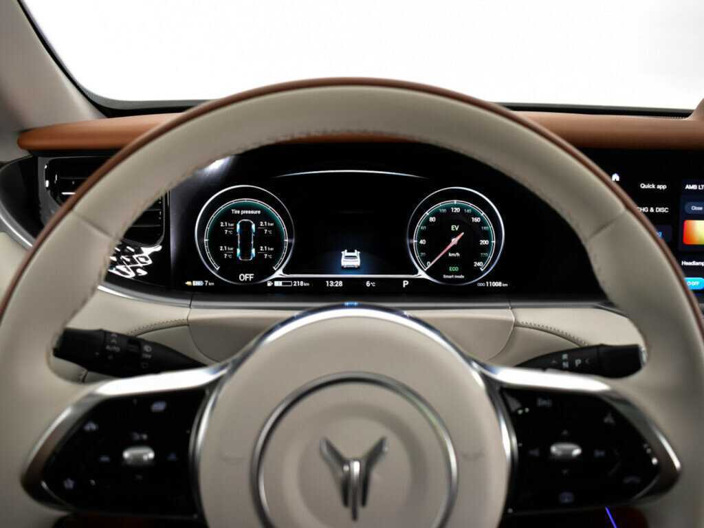 Voyah Free 2023 года с пробегом. Фото: #10