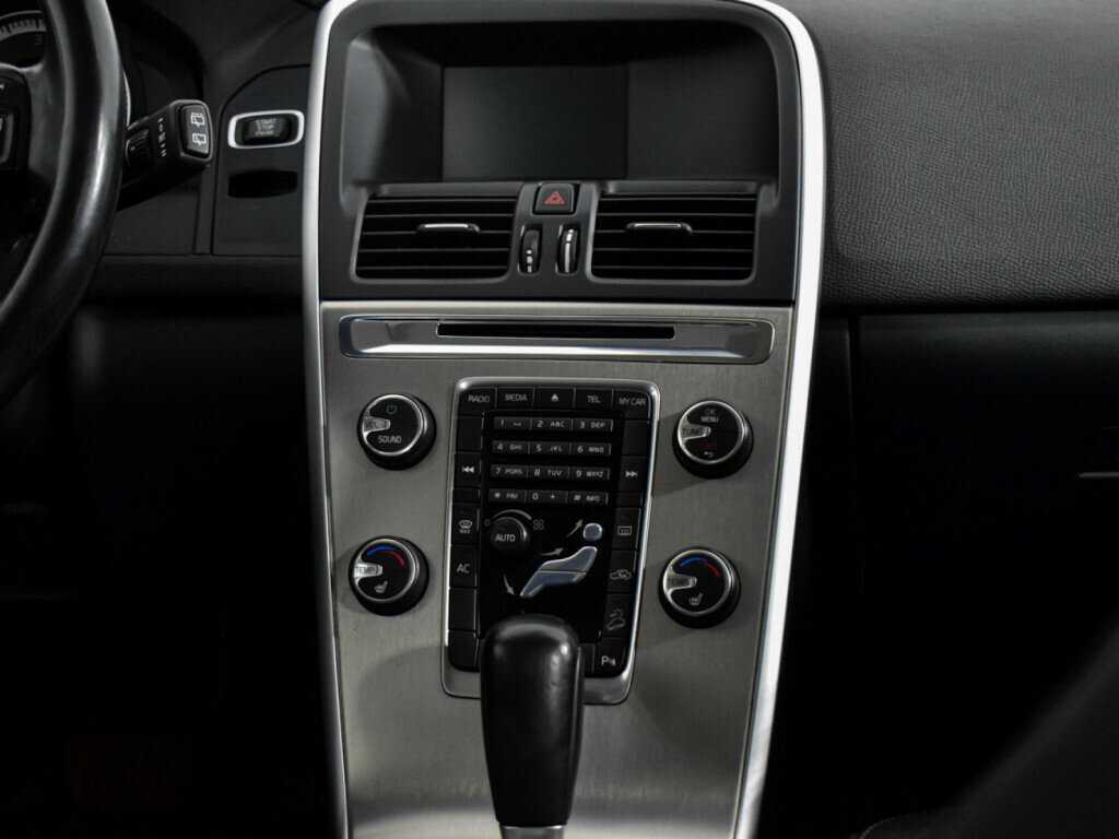 Volvo XC60 2011 года с пробегом. Фото: #9