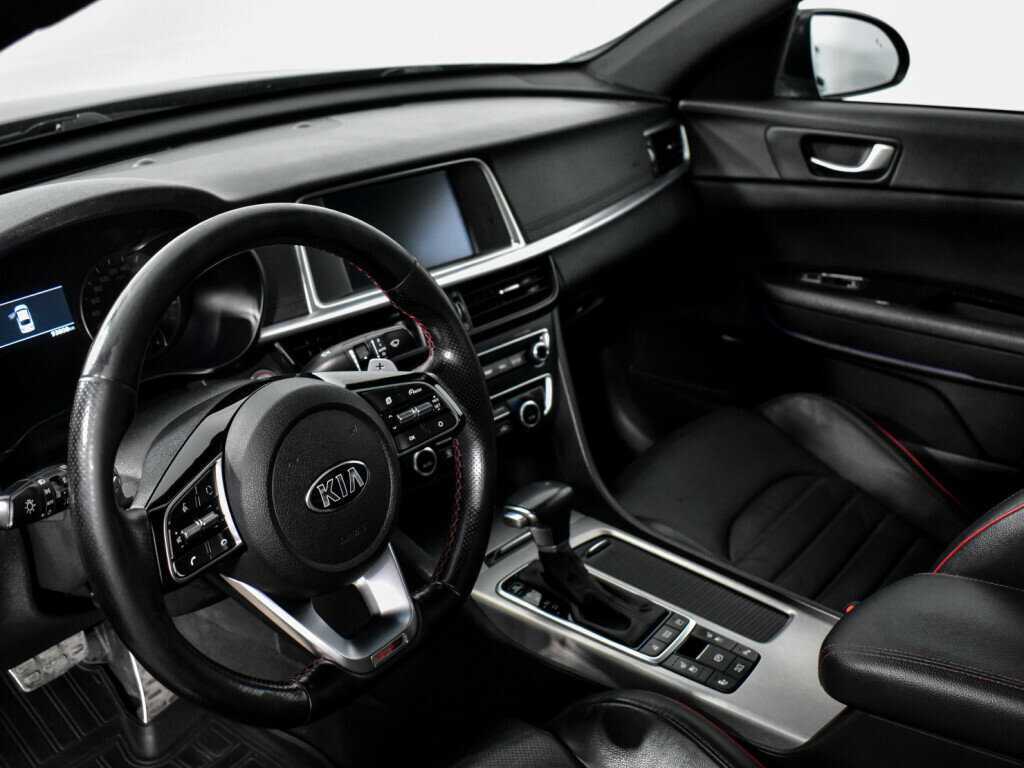 Kia Optima 2018 года с пробегом. Фото: #5