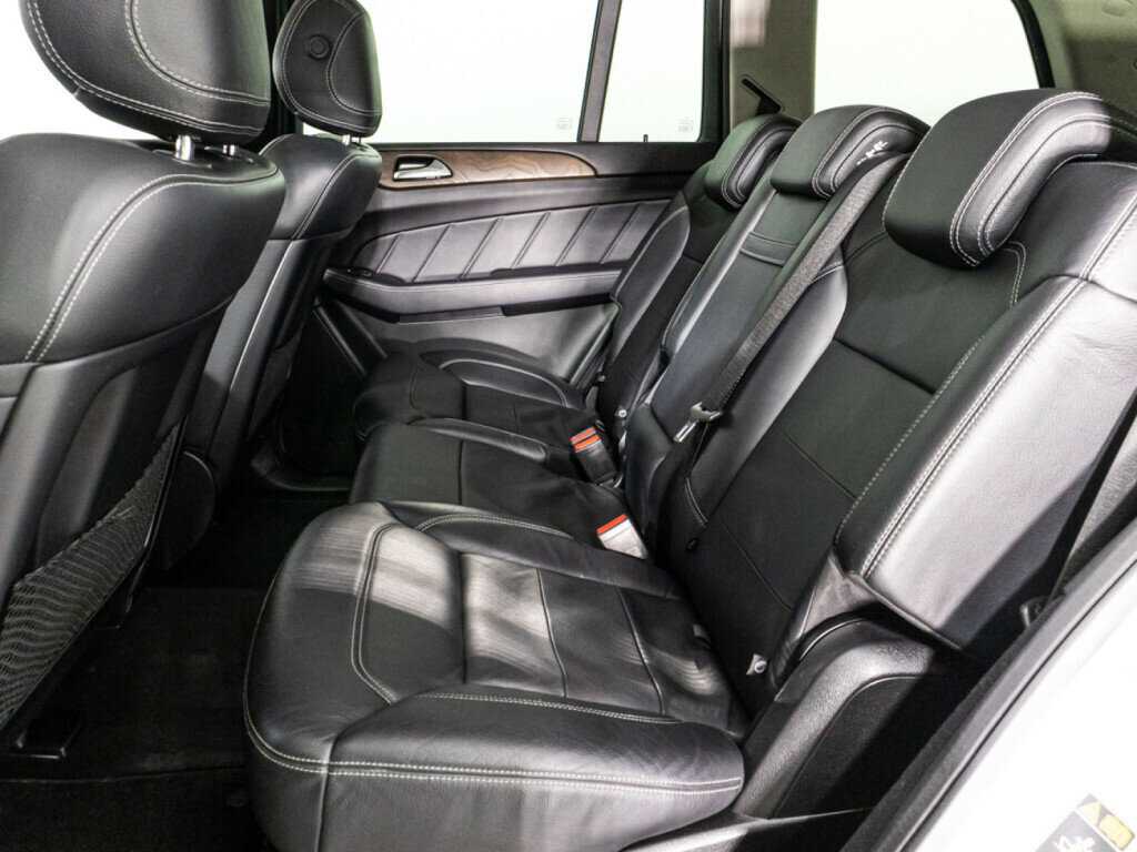 Mercedes-Benz GL-Класс 2015 года с пробегом. Фото: #9