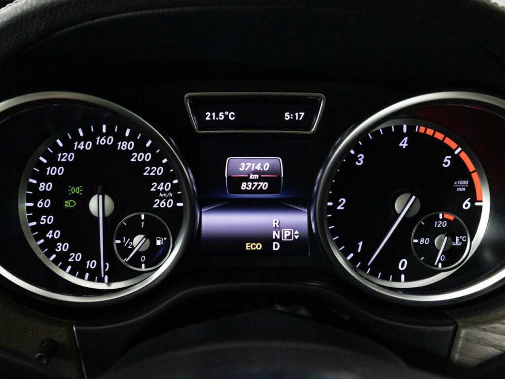 Mercedes-Benz GL-Класс 2015 года с пробегом. Фото: #11