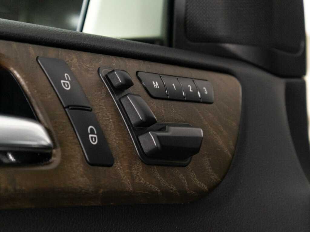 Mercedes-Benz GL-Класс 2015 года с пробегом. Фото: #23