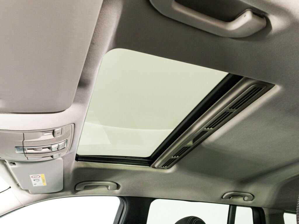 Mercedes-Benz GL-Класс 2015 года с пробегом. Фото: #24