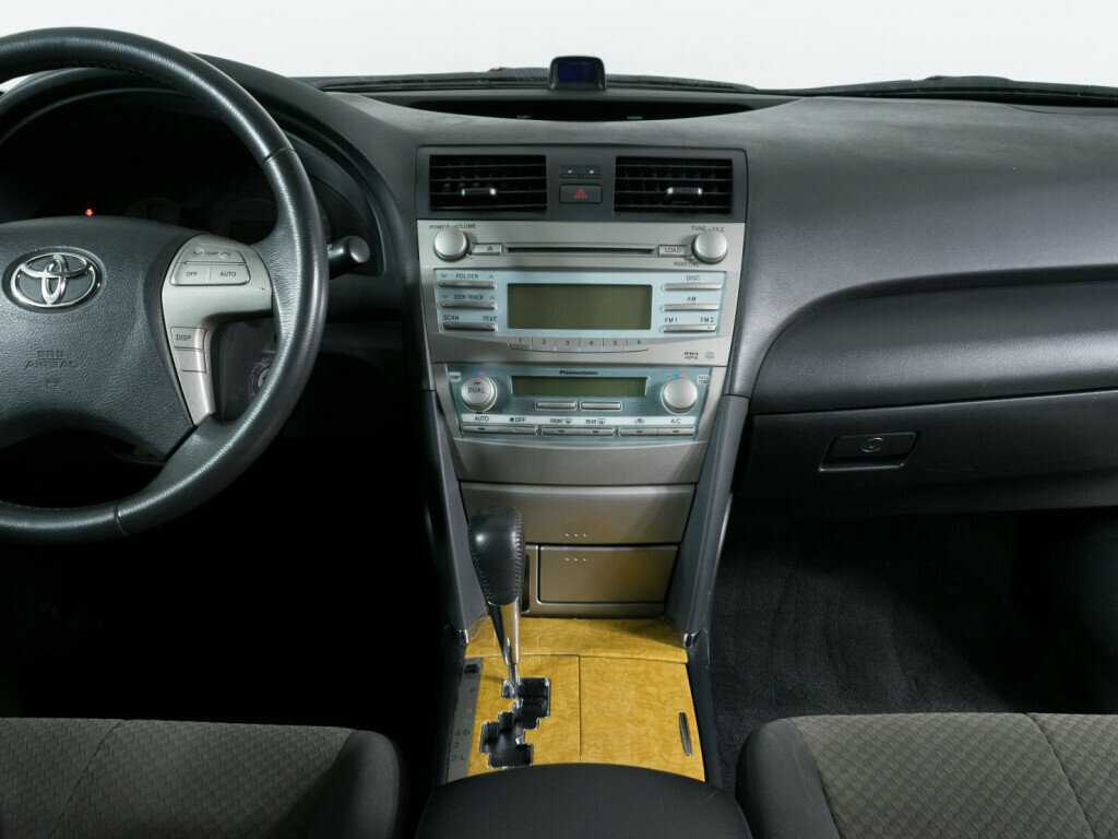 Toyota Camry 2006 года с пробегом. Фото: #7