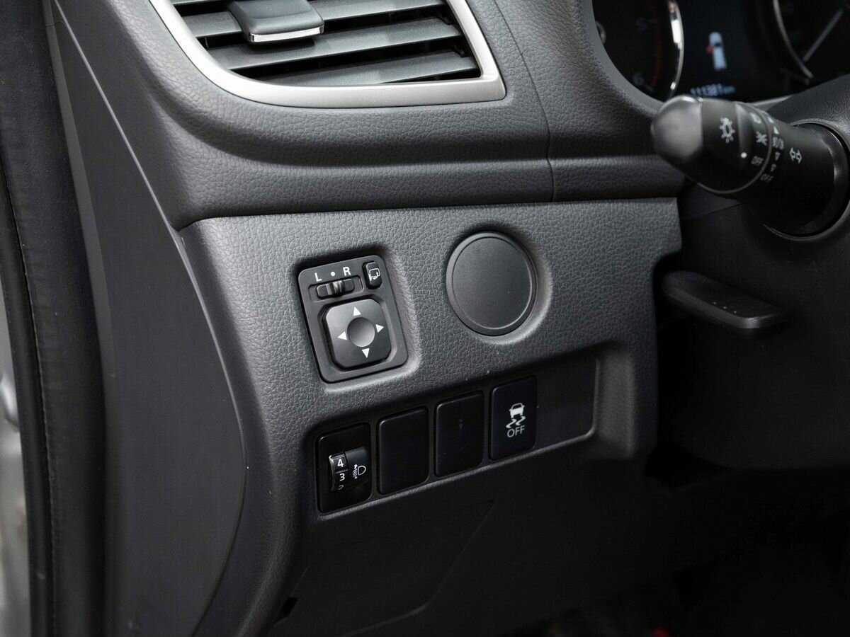 Mitsubishi Pajero Sport 2017 года с пробегом. Фото: #16