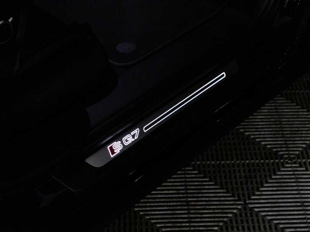 Audi SQ7 2018 года с пробегом. Фото: #29