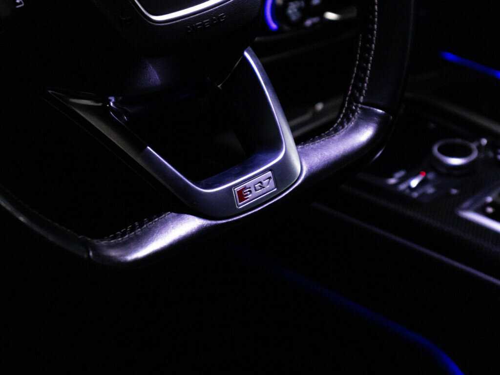 Audi SQ7 2018 года с пробегом. Фото: #30
