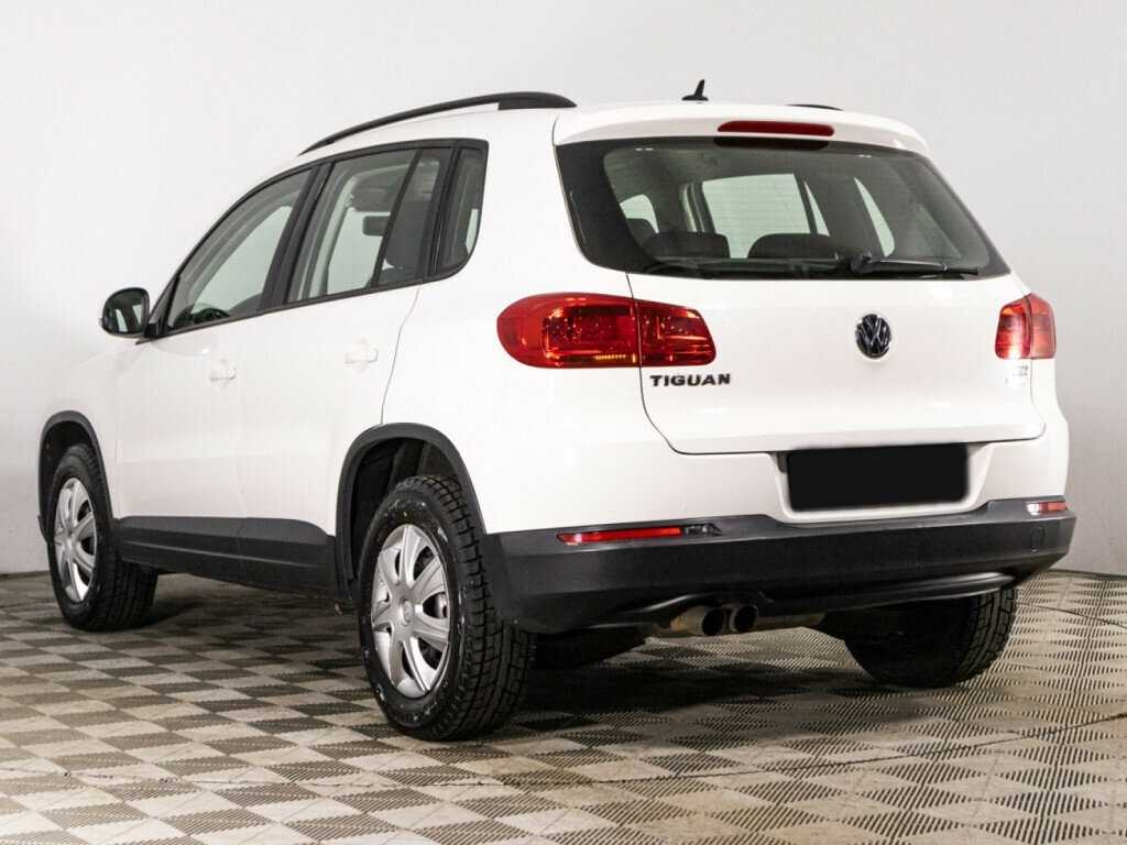 Volkswagen Tiguan 2011 года с пробегом. Фото: #6