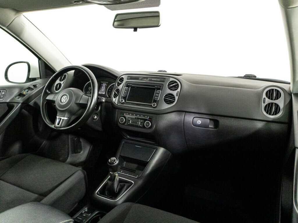 Volkswagen Tiguan 2011 года с пробегом. Фото: #8