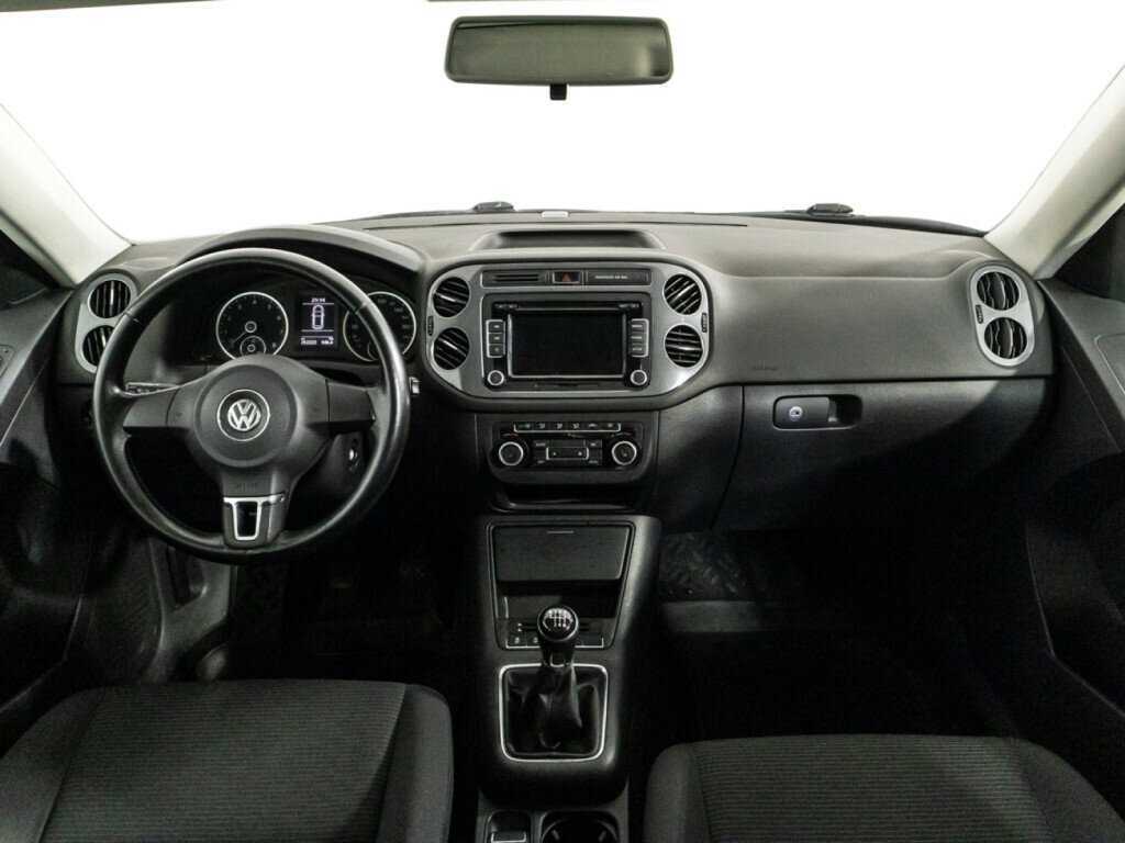 Volkswagen Tiguan 2011 года с пробегом. Фото: #12