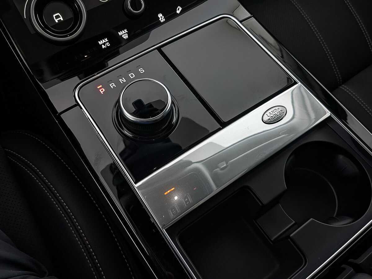 Land Rover Range Rover Velar 2019 года с пробегом. Фото: #25