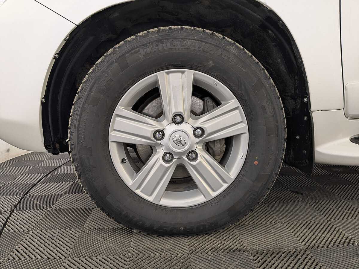 Toyota Land Cruiser 2014 года с пробегом. Фото: #11