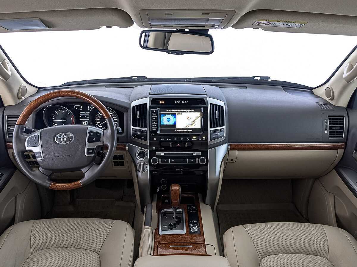 Toyota Land Cruiser 2014 года с пробегом. Фото: #13