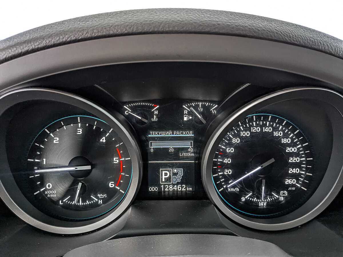 Toyota Land Cruiser 2014 года с пробегом. Фото: #15