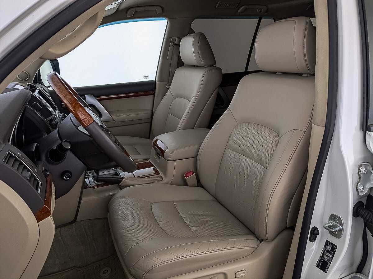 Toyota Land Cruiser 2014 года с пробегом. Фото: #19