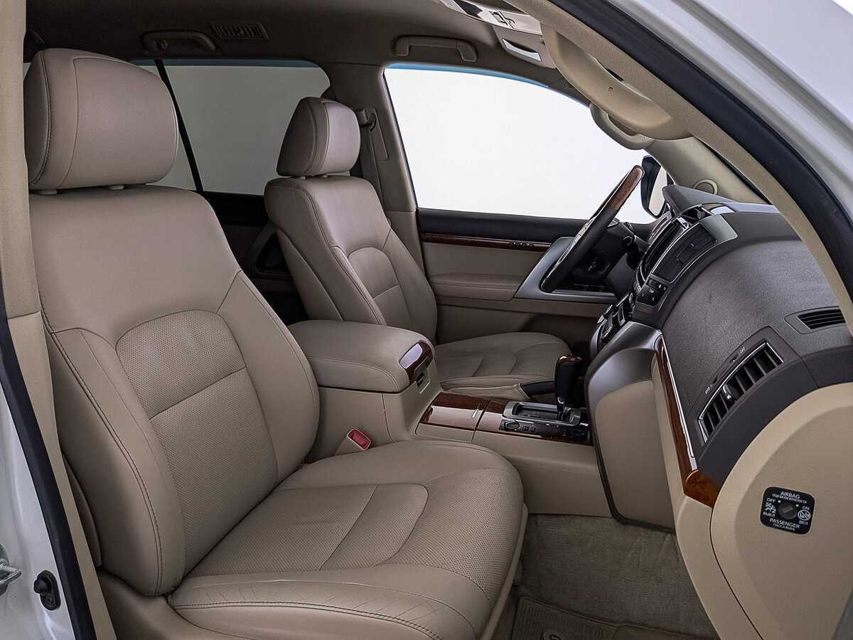 Toyota Land Cruiser 2014 года с пробегом. Фото: #21