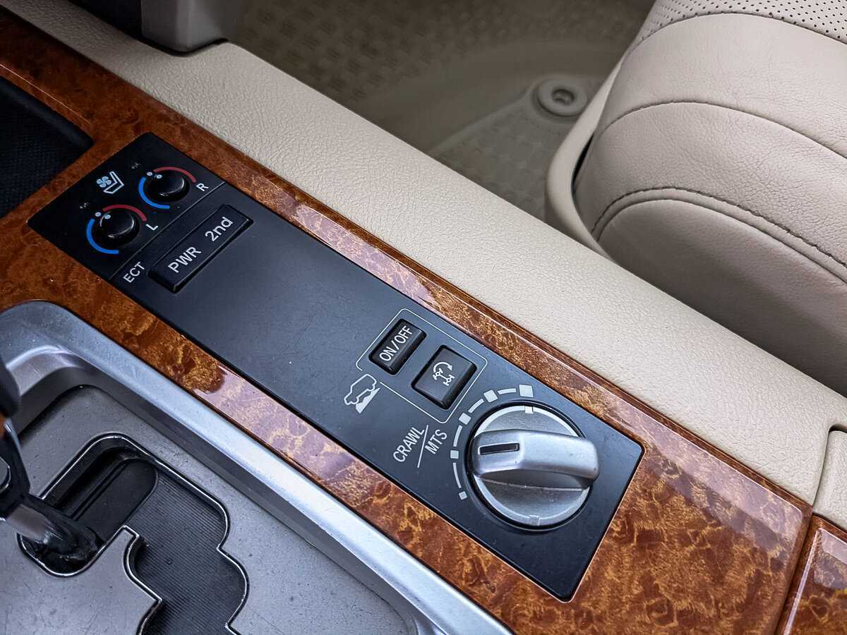 Toyota Land Cruiser 2014 года с пробегом. Фото: #26