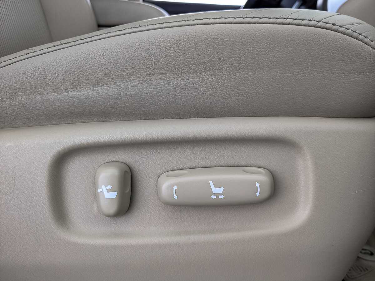 Toyota Land Cruiser 2014 года с пробегом. Фото: #28