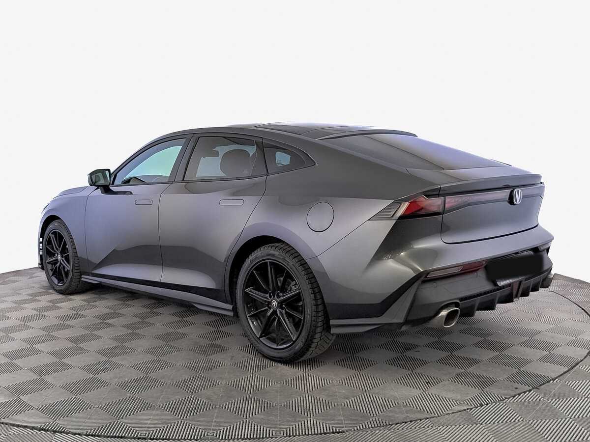 Changan UNI-V 2022 года с пробегом. Фото: #6