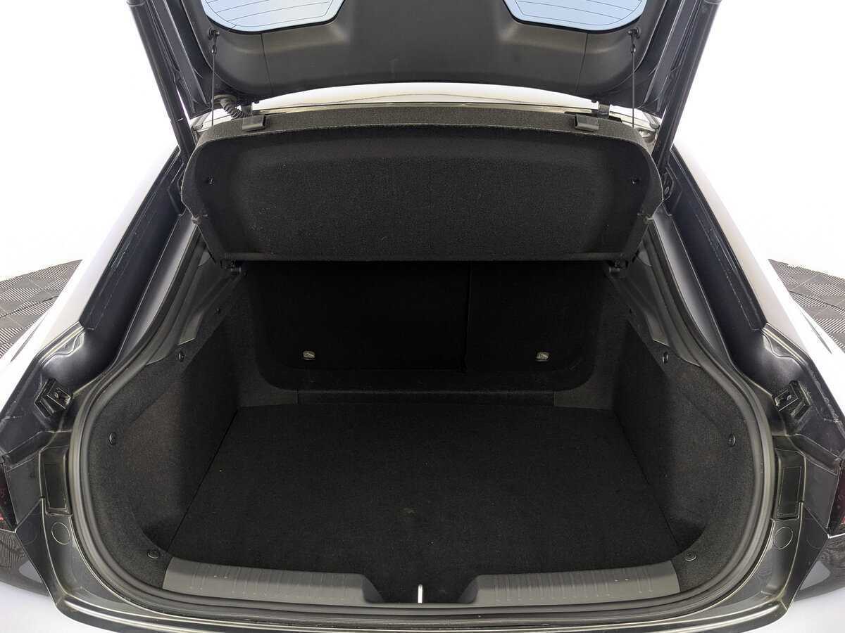 Changan UNI-V 2022 года с пробегом. Фото: #9