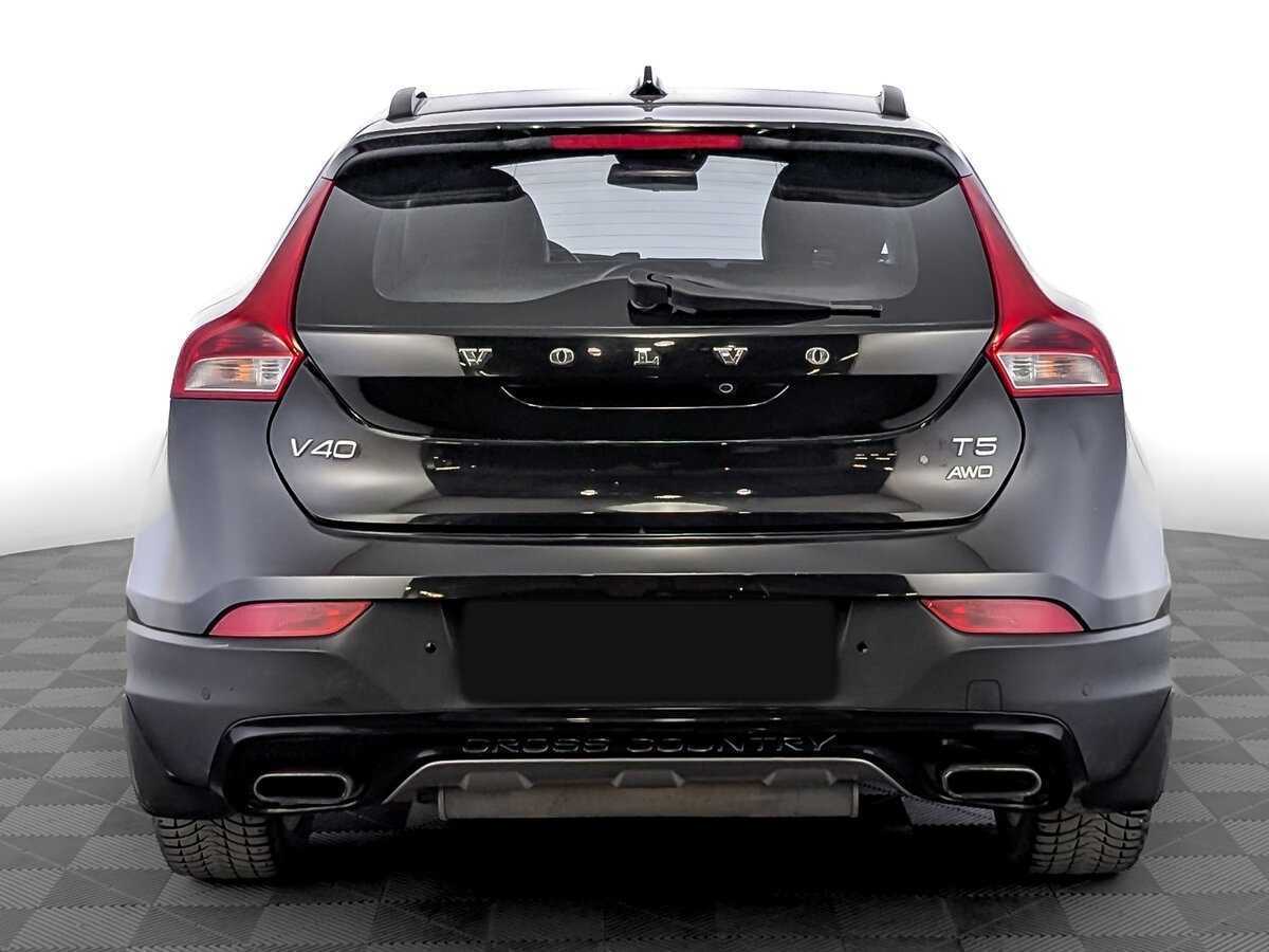 Volvo V40 2013 года с пробегом. Фото: #5