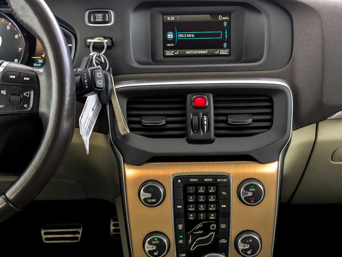 Volvo V40 2013 года с пробегом. Фото: #14