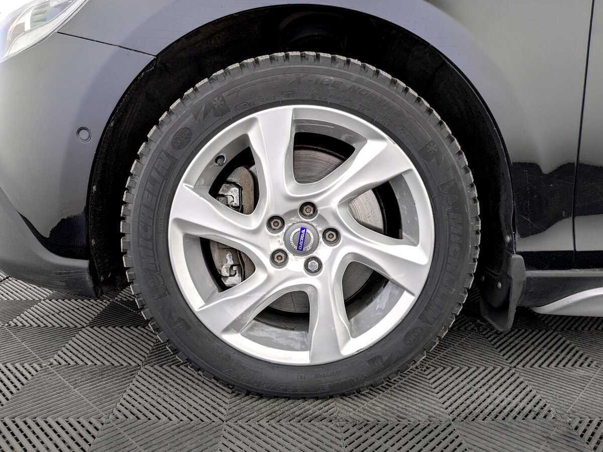 Volvo V40 2013 года с пробегом. Фото: #17