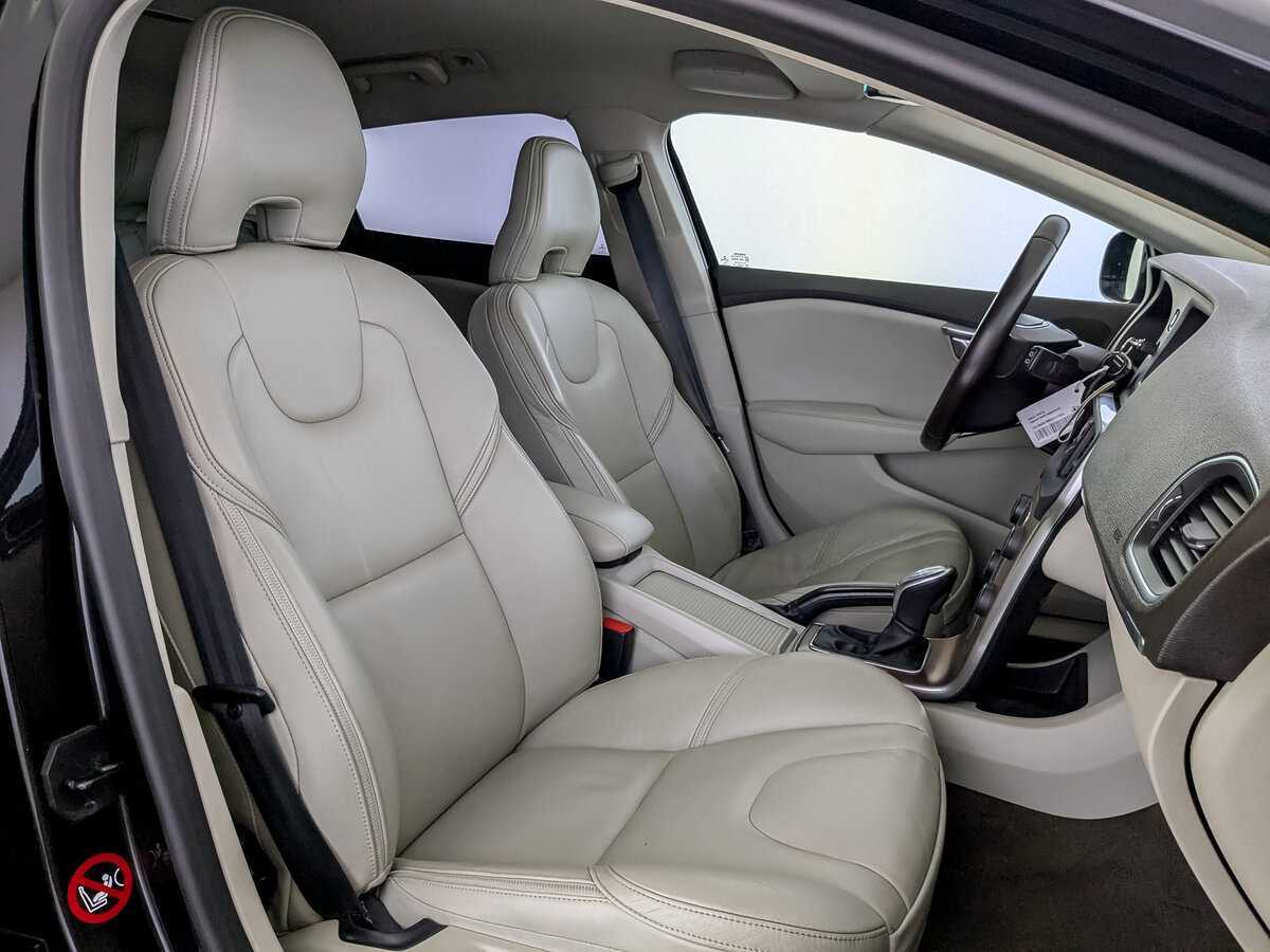 Volvo V40 2013 года с пробегом. Фото: #22