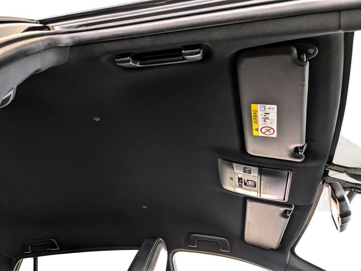 Toyota RAV4 2017 года с пробегом. Фото: #20