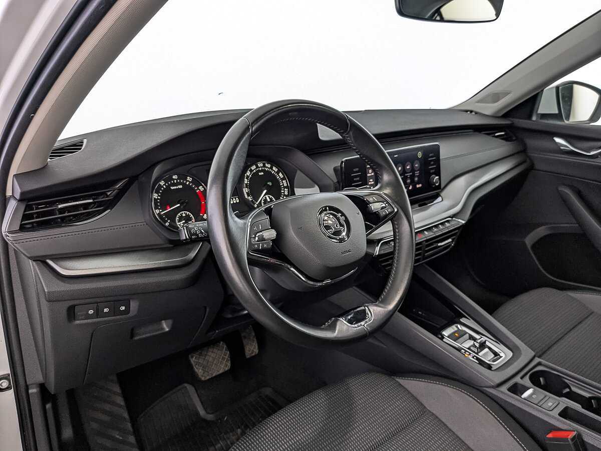 Skoda Octavia 2021 года с пробегом. Фото: #14