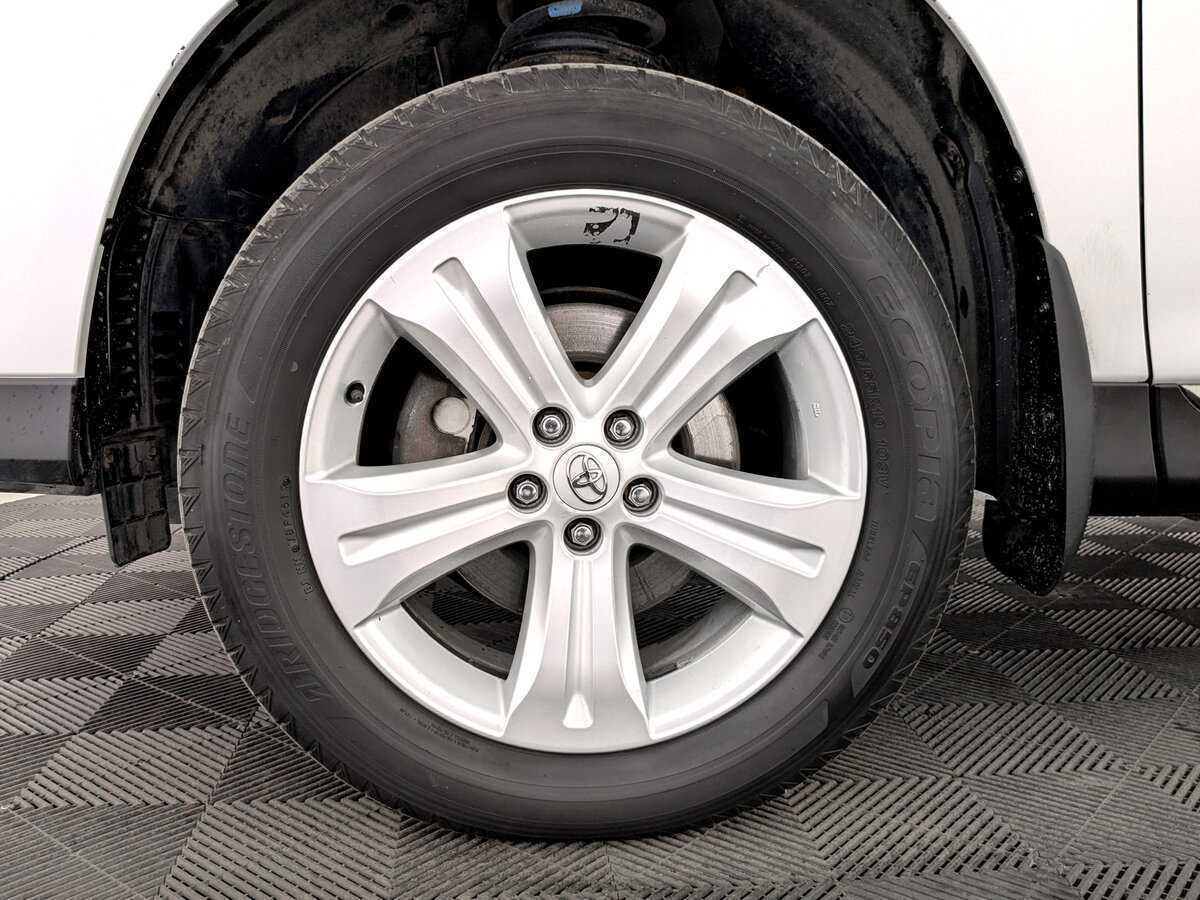 Toyota Highlander 2011 года с пробегом. Фото: #17