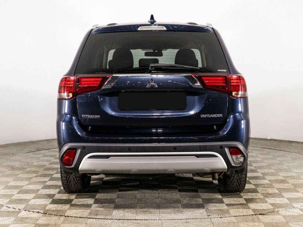 Mitsubishi Outlander 2018 года с пробегом. Фото: #5