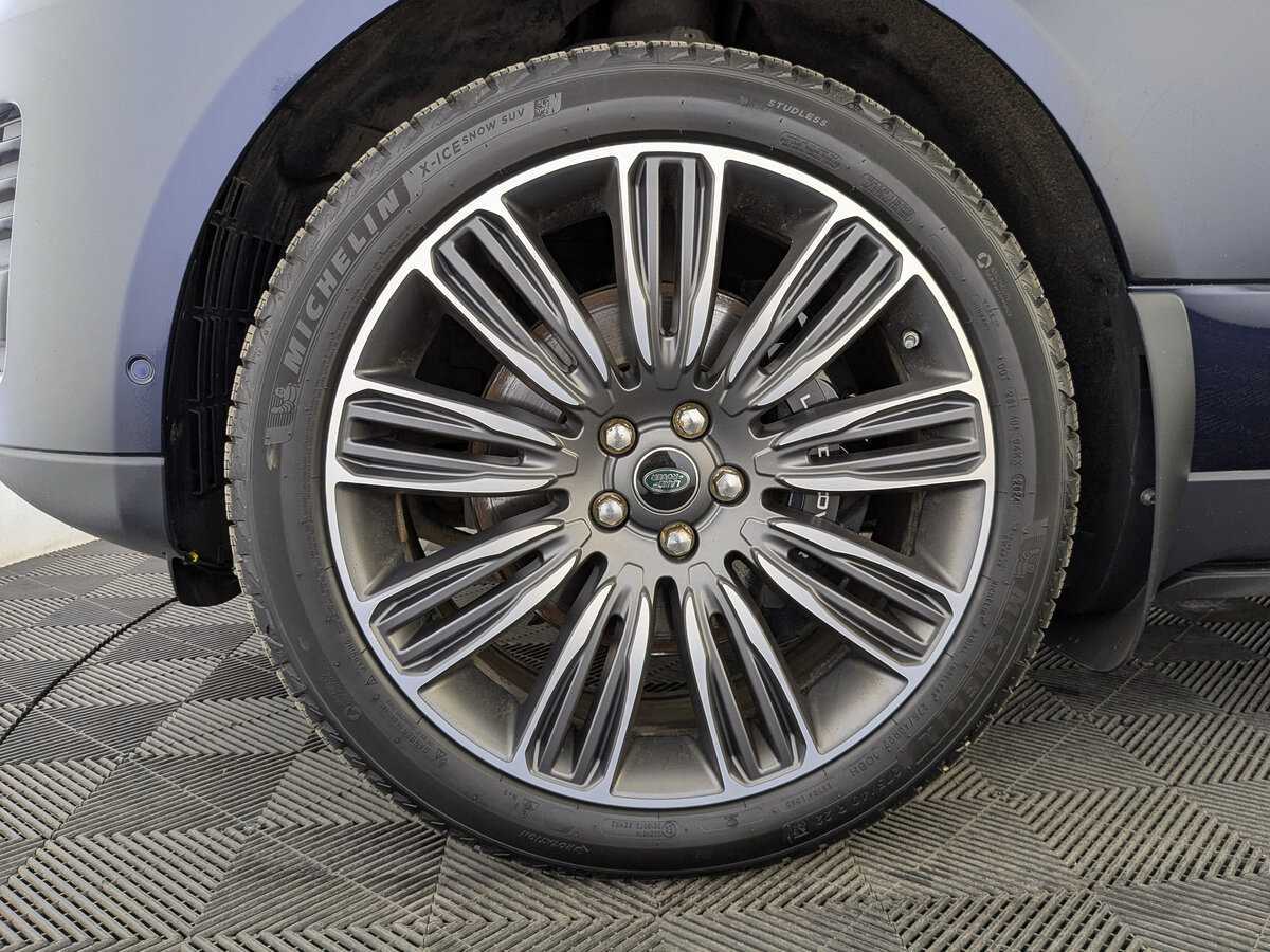 Land Rover Range Rover 2020 года с пробегом. Фото: #11