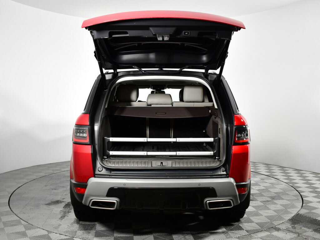 Land Rover Range Rover Sport 2019 года с пробегом. Фото: #18