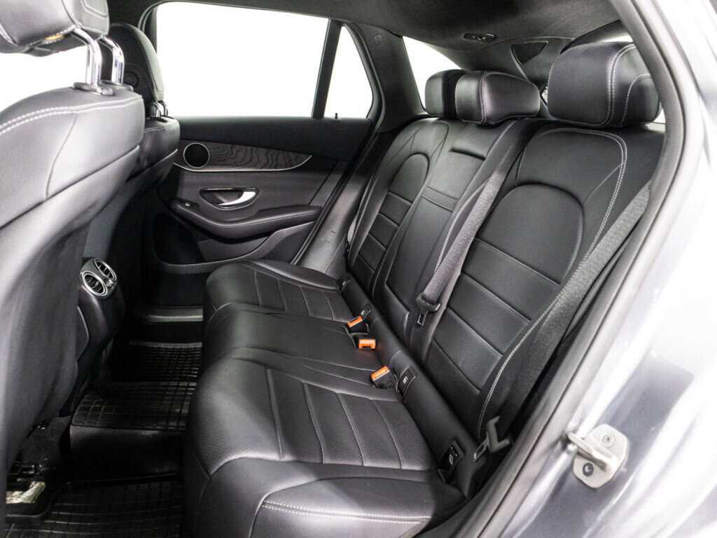 Mercedes-Benz GLC 2021 года с пробегом. Фото: #9
