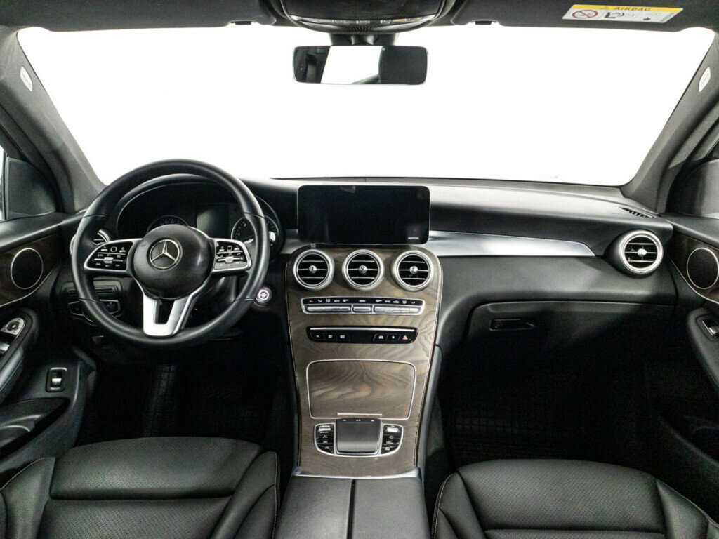 Mercedes-Benz GLC 2021 года с пробегом. Фото: #12